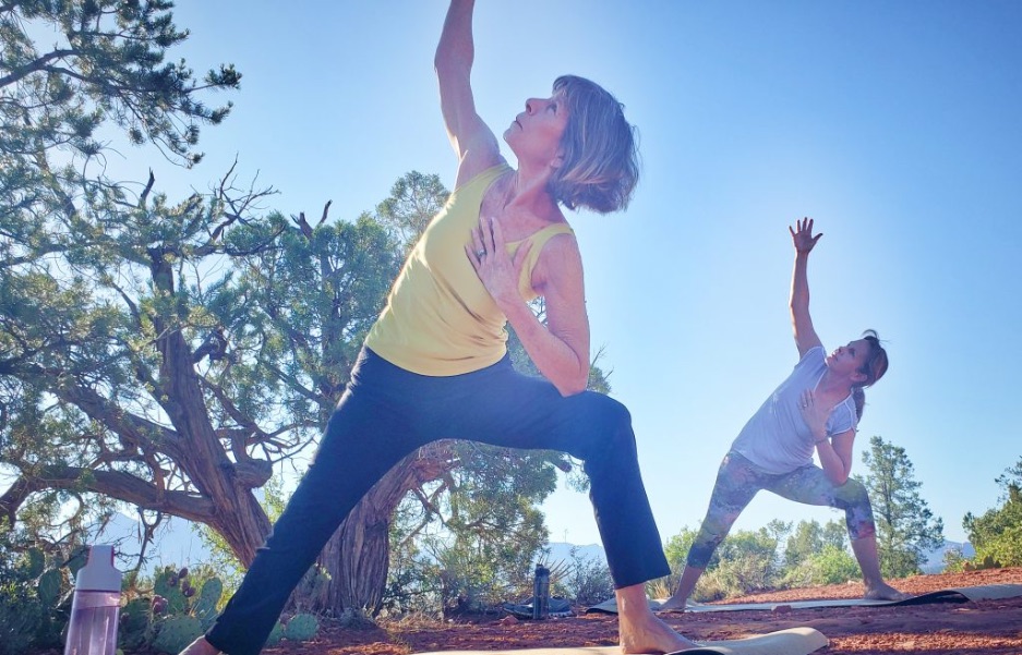 Sedona Healing Yoga on the Red Rocks